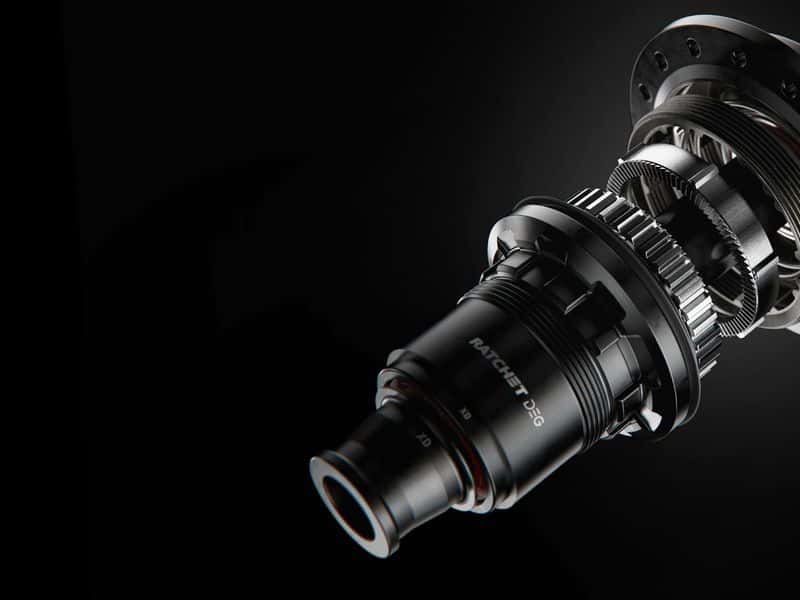 DT Swiss DF Degrees of Freedom anti-pedal-kickback technology