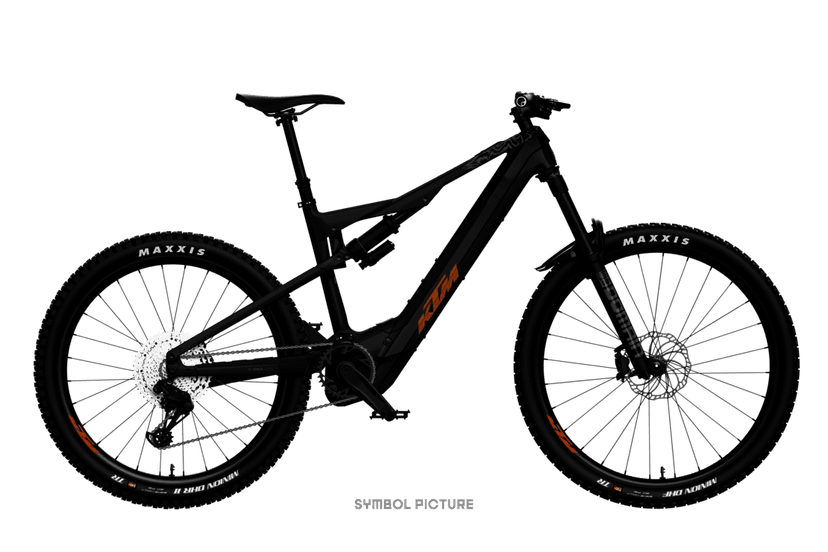 KTM Macina Prowler Elite CX-R e-MTB, side view