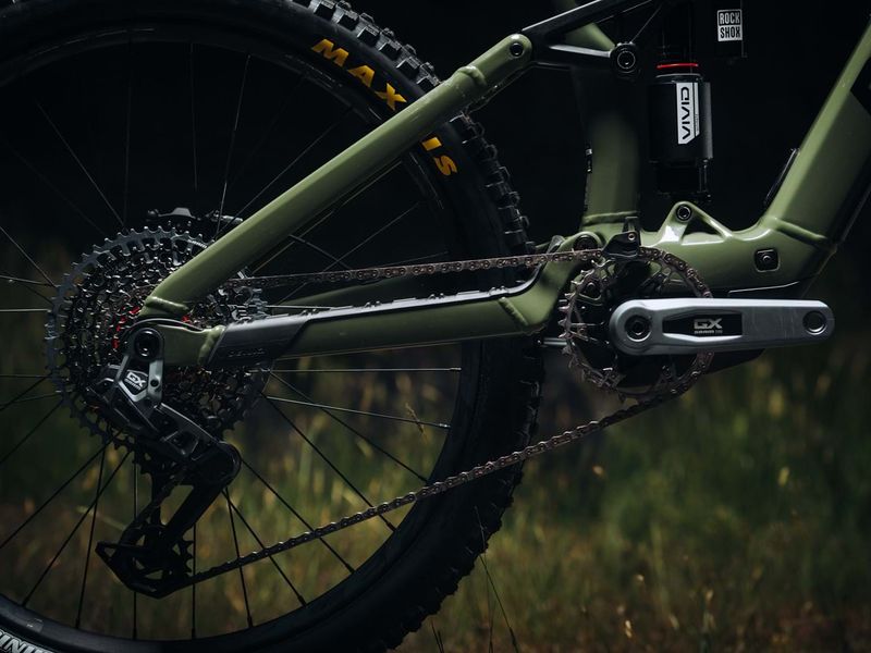 Devinci E-Spartan Lite GX AXS 12s e-MTB, detail 2