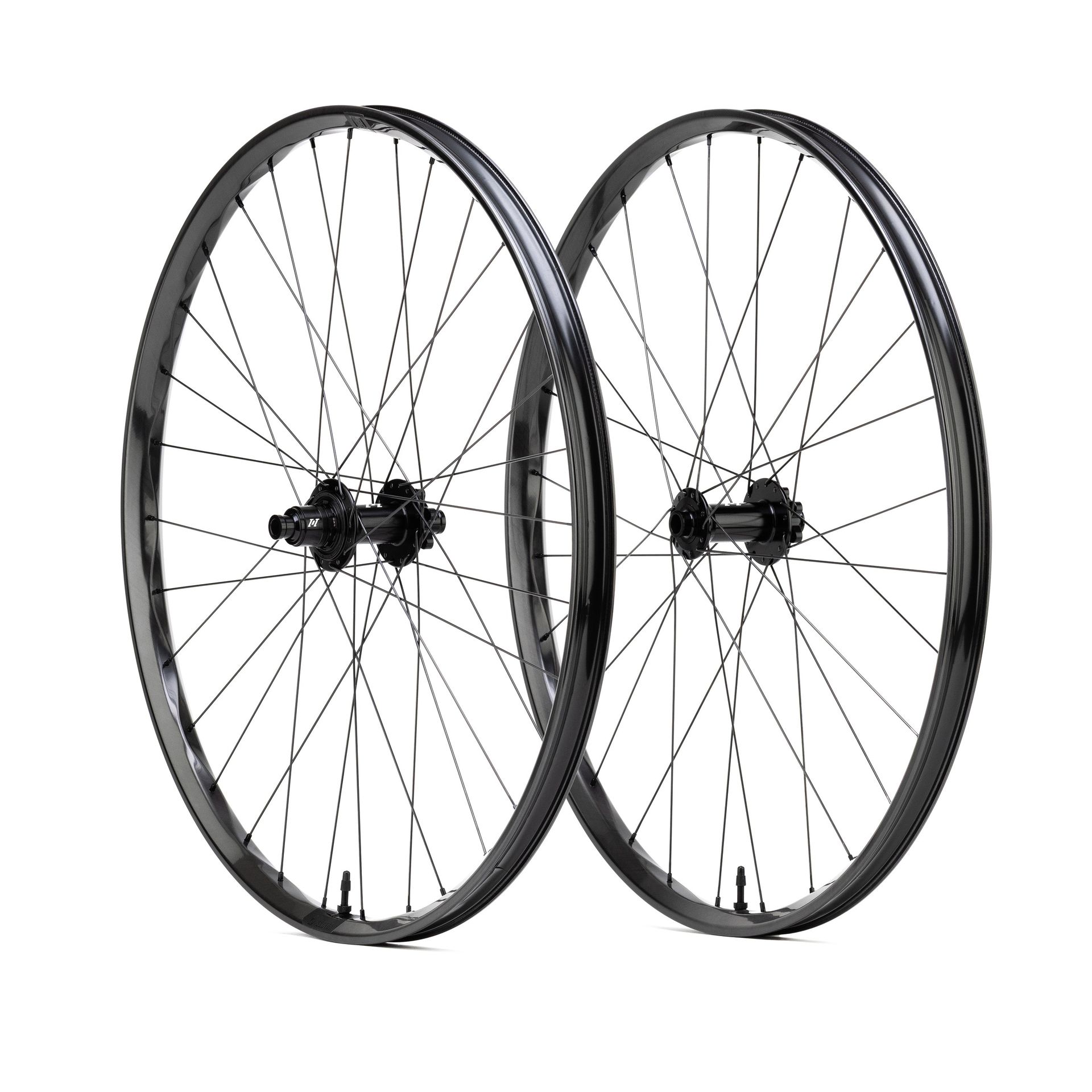 Industry Nine Sector CR 1/1, product shot