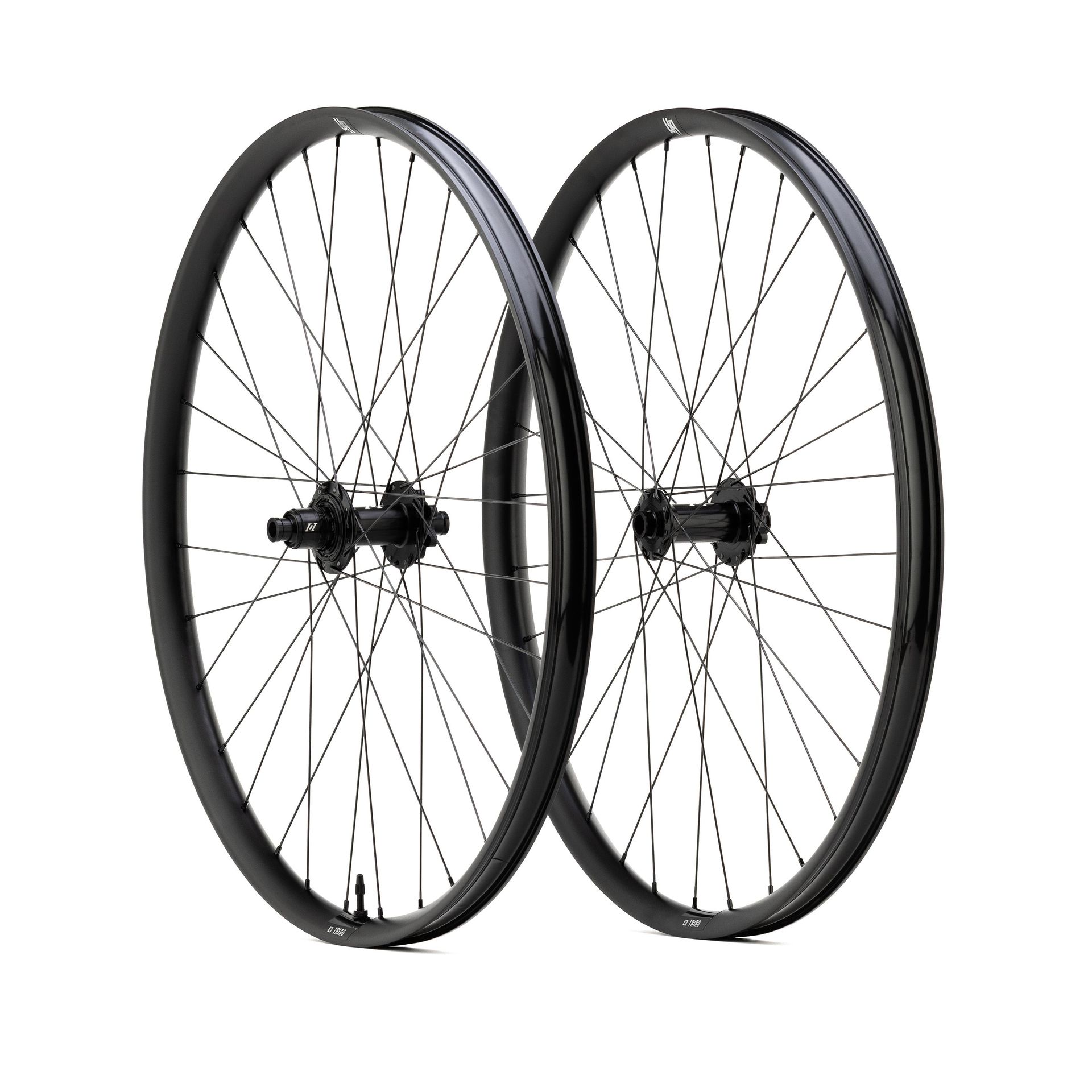 Industry Nine Triad AL 1/1, product shot