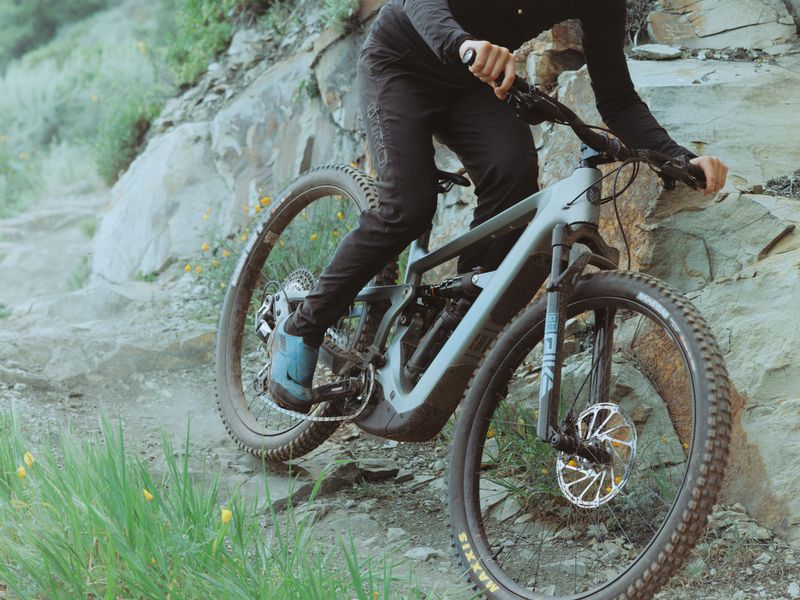 Ibis Oso S 90 e-MTB, detail 1