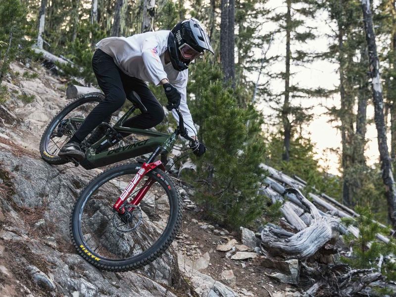 Devinci E-Spartan Lite Eagle 90 12s e-MTB, detail 6
