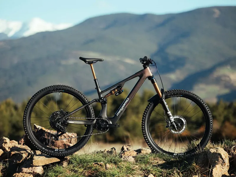 Megamo Reason Air CRB 03 AXS e-MTB, detail 2