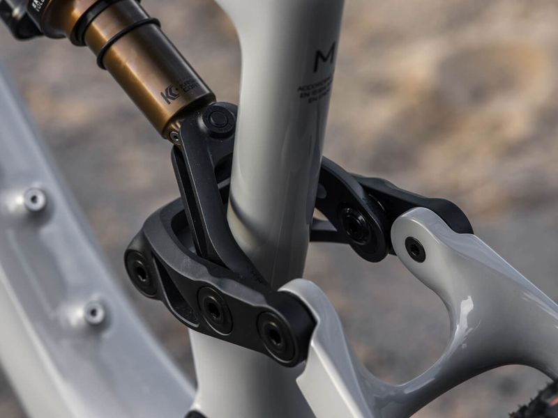 Amflow PX Carbon e-MTB, detail 4