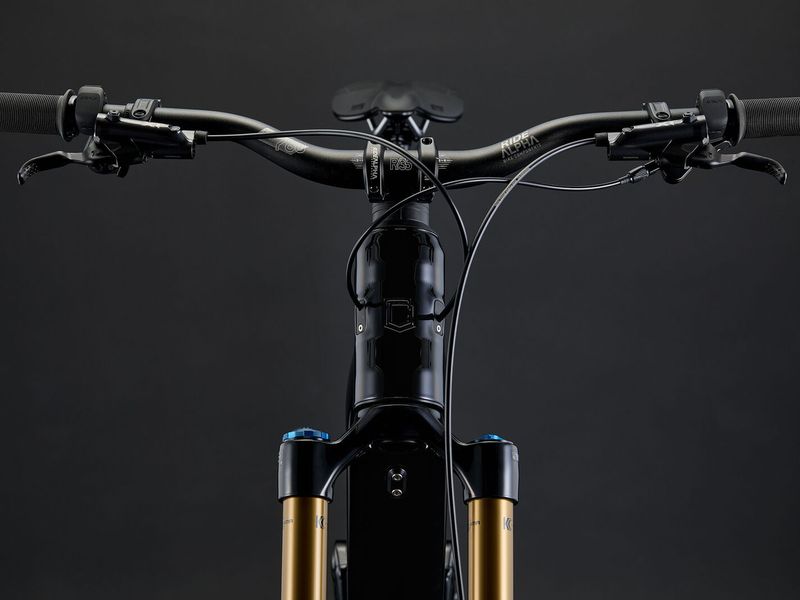 Commencal Meta Power SX Avinox Signature e-MTB, detail 5
