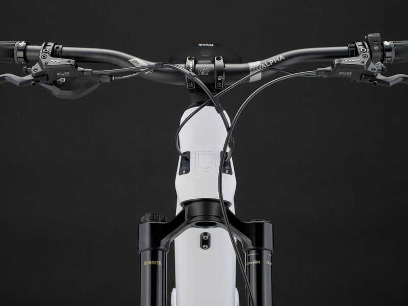 Commencal Meta Power SX 800 RockShox e-MTB, detail 5