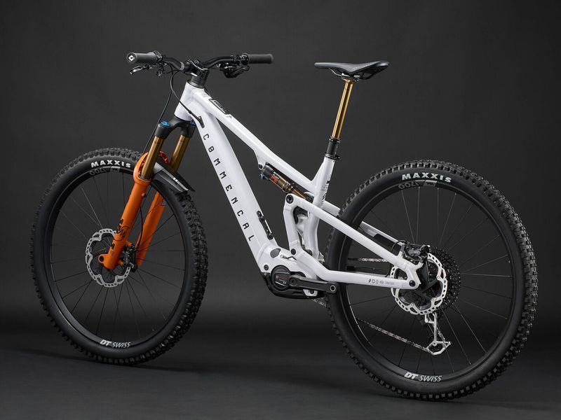Commencal T.E.M.P.O. Power Signature Eagle 90 e-MTB, detail 3