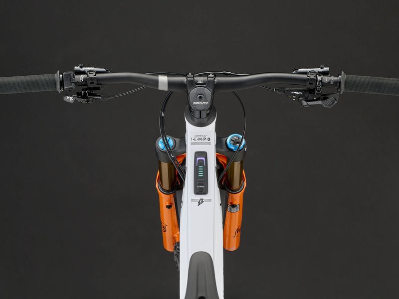 Commencal T.E.M.P.O. Power Signature Eagle 90 e-MTB, detail 4