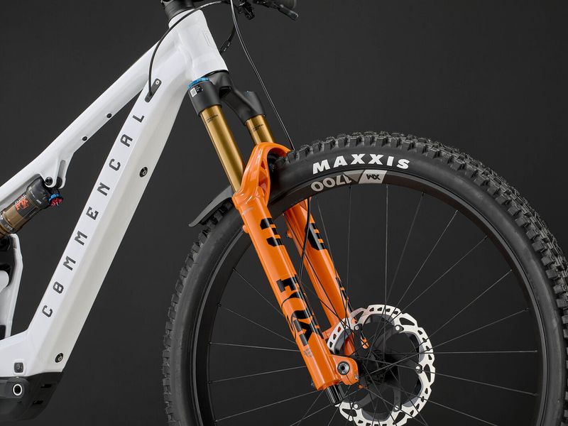 Commencal T.E.M.P.O. Power Signature Eagle 90 e-MTB, detail 7