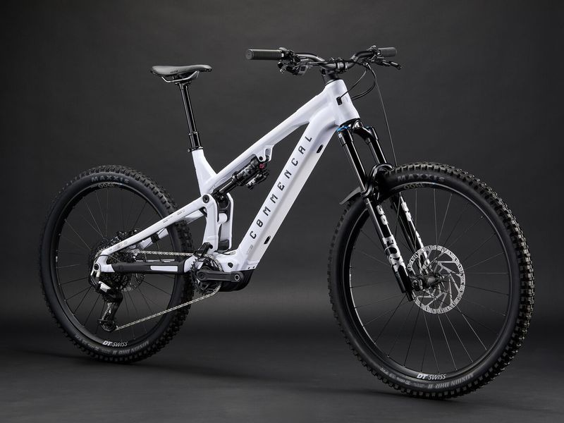Commencal Meta Power SX Avinox Essential e-MTB, detail 2