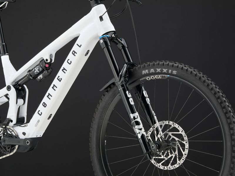 Commencal Meta Power SX Avinox Essential e-MTB, detail 7