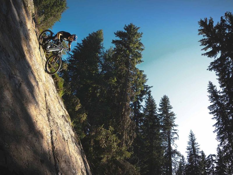 YT Industries Decoy Core 2 e-MTB, gallery shot 8