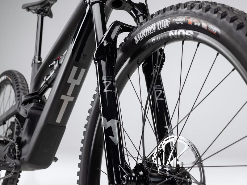 YT Industries Decoy SN 29 Core 1 e-MTB, detail 4