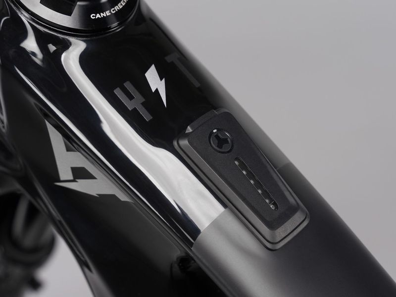 YT Industries Decoy SN 29 Core 3 e-MTB, detail 3