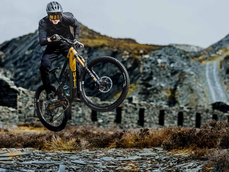 YT Industries Decoy SN Core 4 e-MTB, gallery shot 6