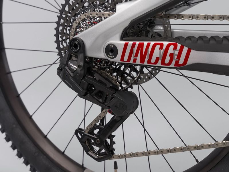 YT Industries Decoy SN Core 3 e-MTB, detail 4