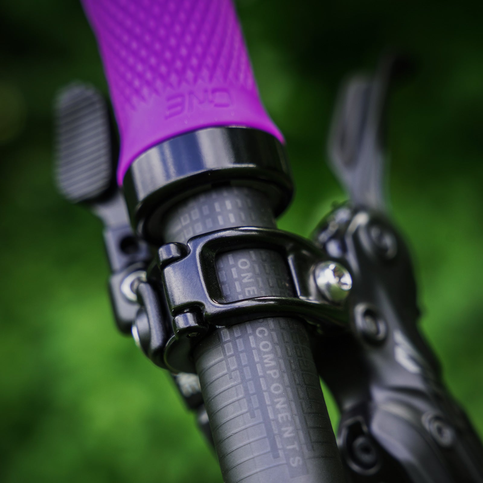 OneUp Grips, detail 2