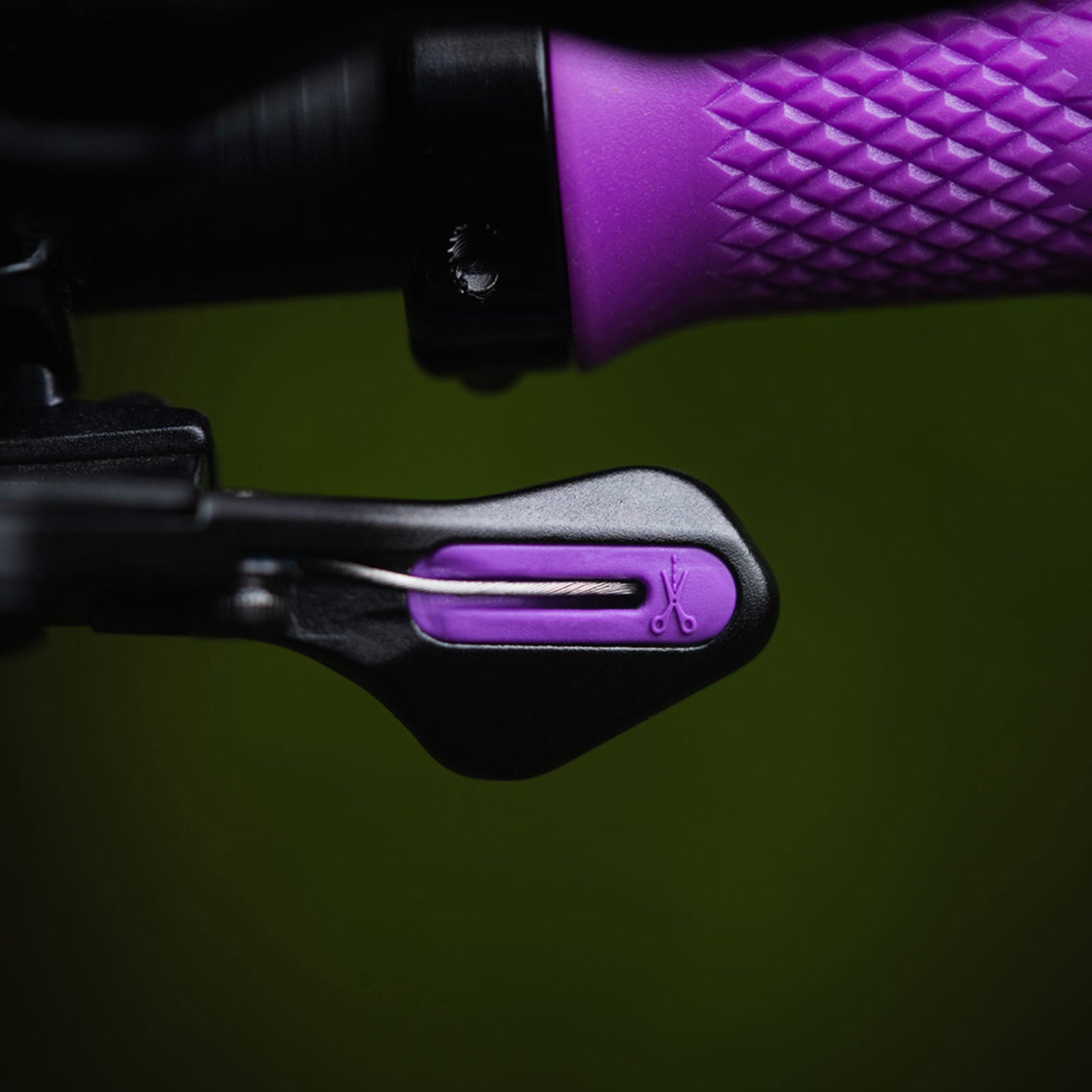 OneUp V3 Dropper Remote, detail 3