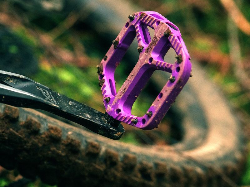 OneUp Composite Pedals, detail 1