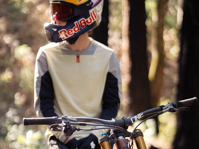 OneUp V2 Carbon Handlebar, detail 3