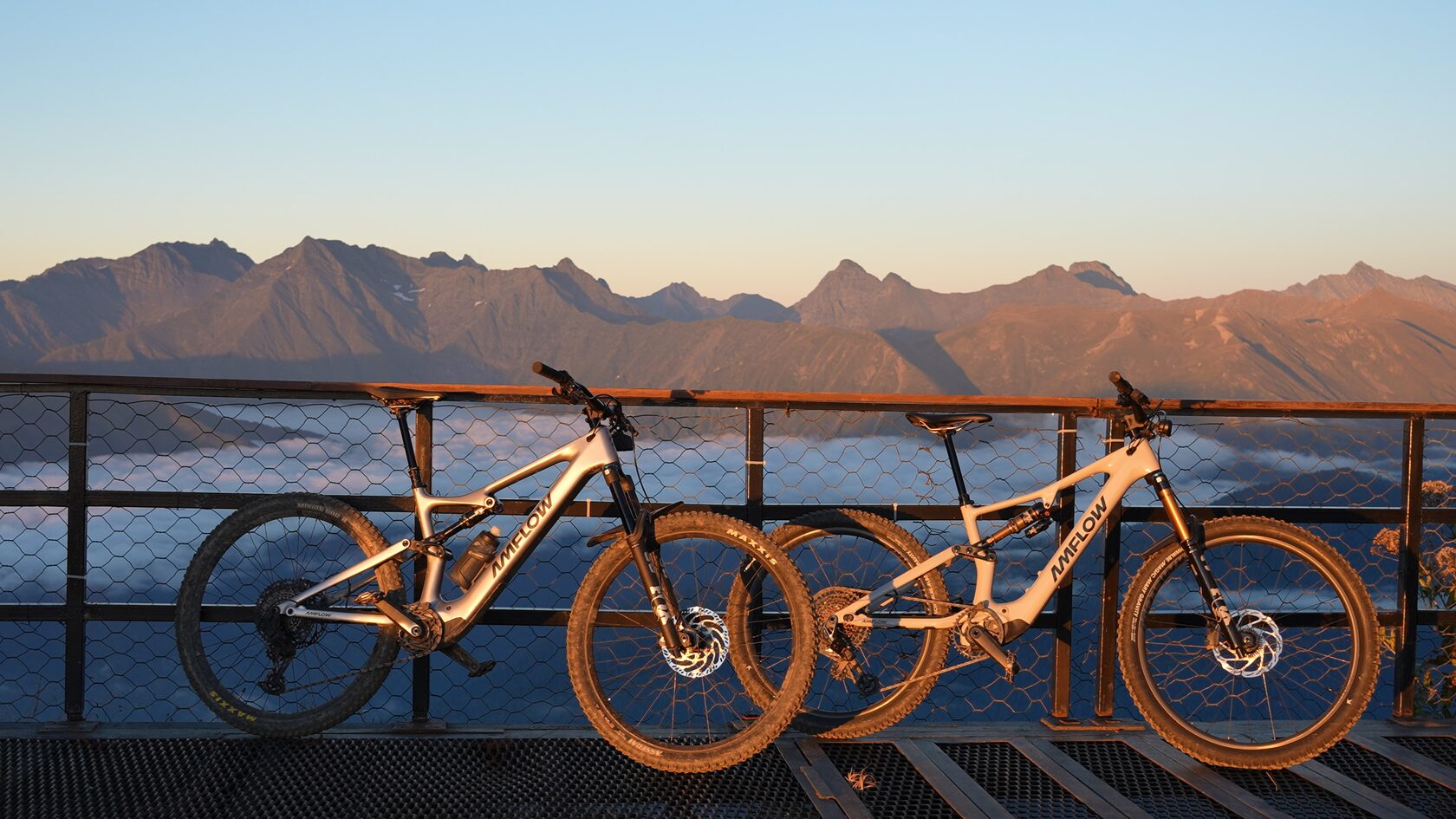 Amflow PL Carbon and Amflow PX Pro side by side on a mountain viewing platform