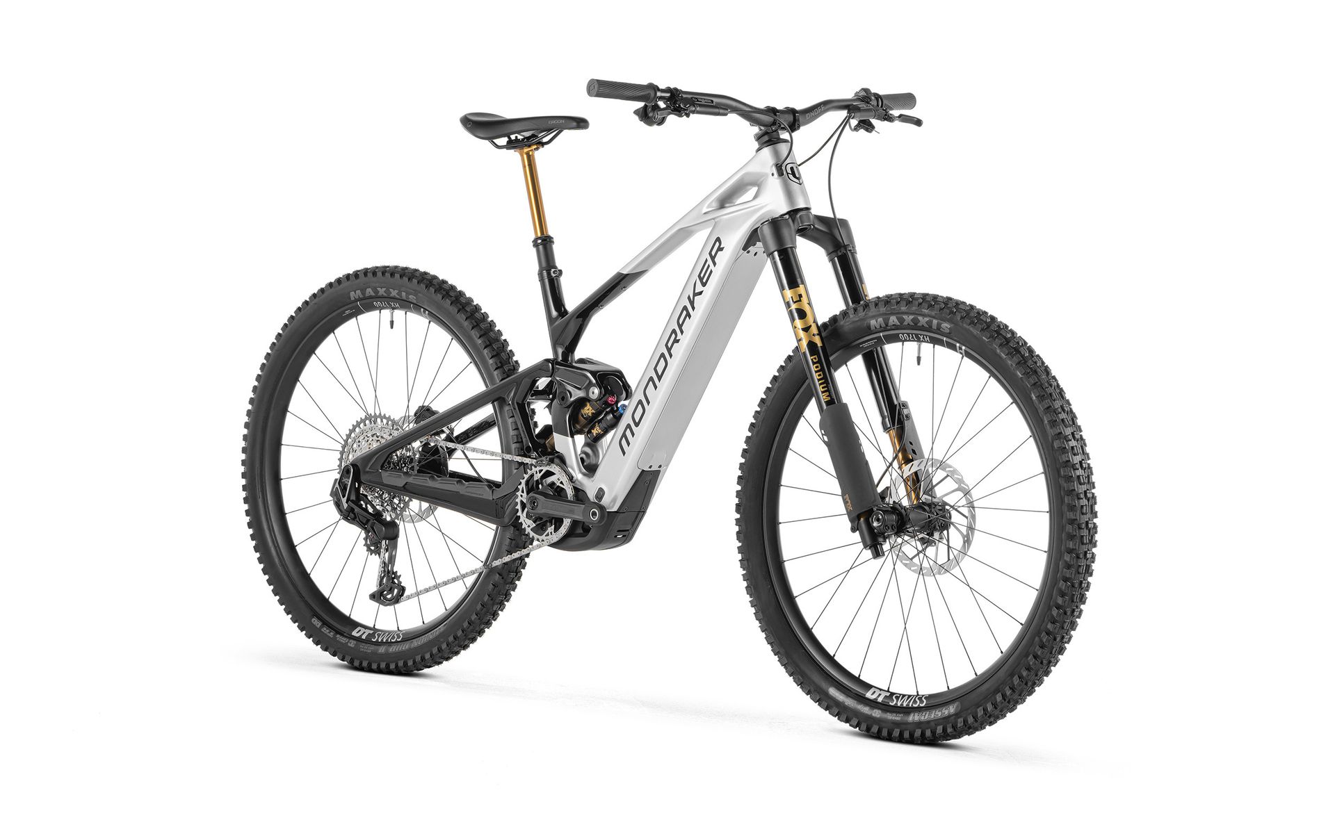 Mondraker Crafty Carbon RR S e-MTB, front three-quarter view
