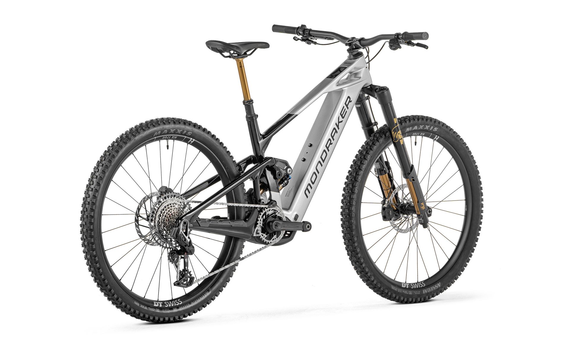 Mondraker Crafty Carbon RR S e-MTB, three-quarter view