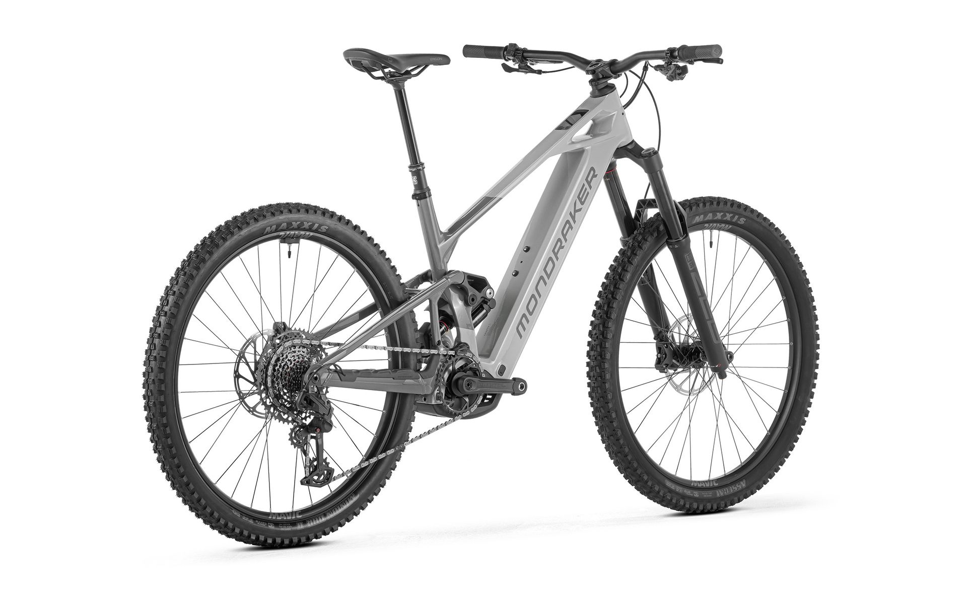Mondraker Crafty Carbon S e-MTB, three-quarter view
