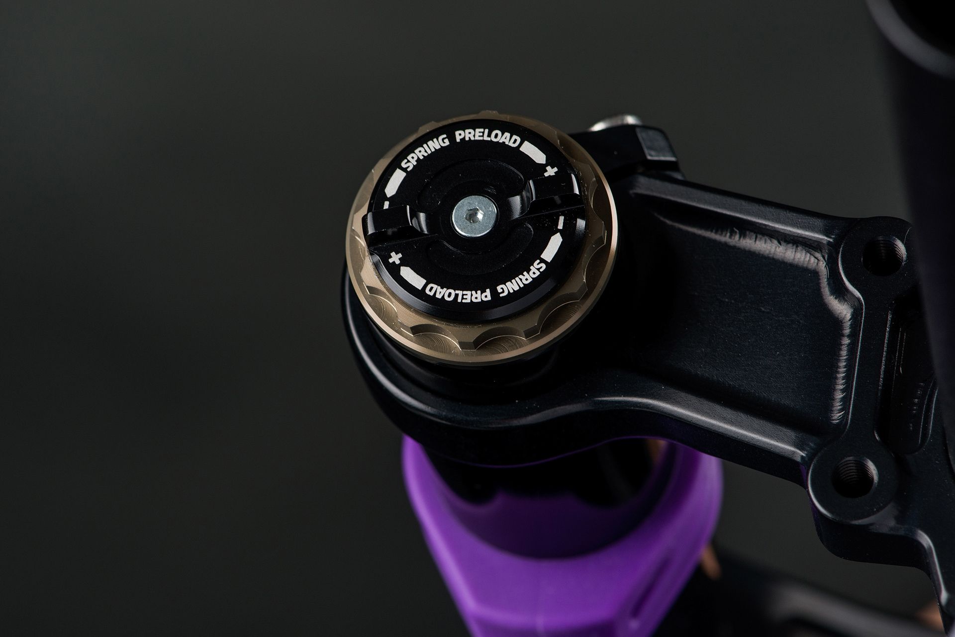 Formula Nero C, detail 2