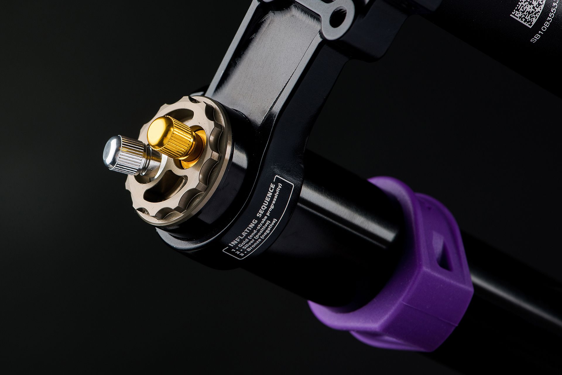 Formula Nero R, detail 2