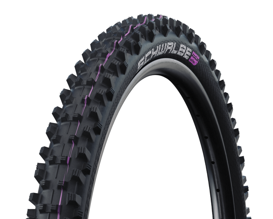 Schwalbe Dirty Dan, detail 1