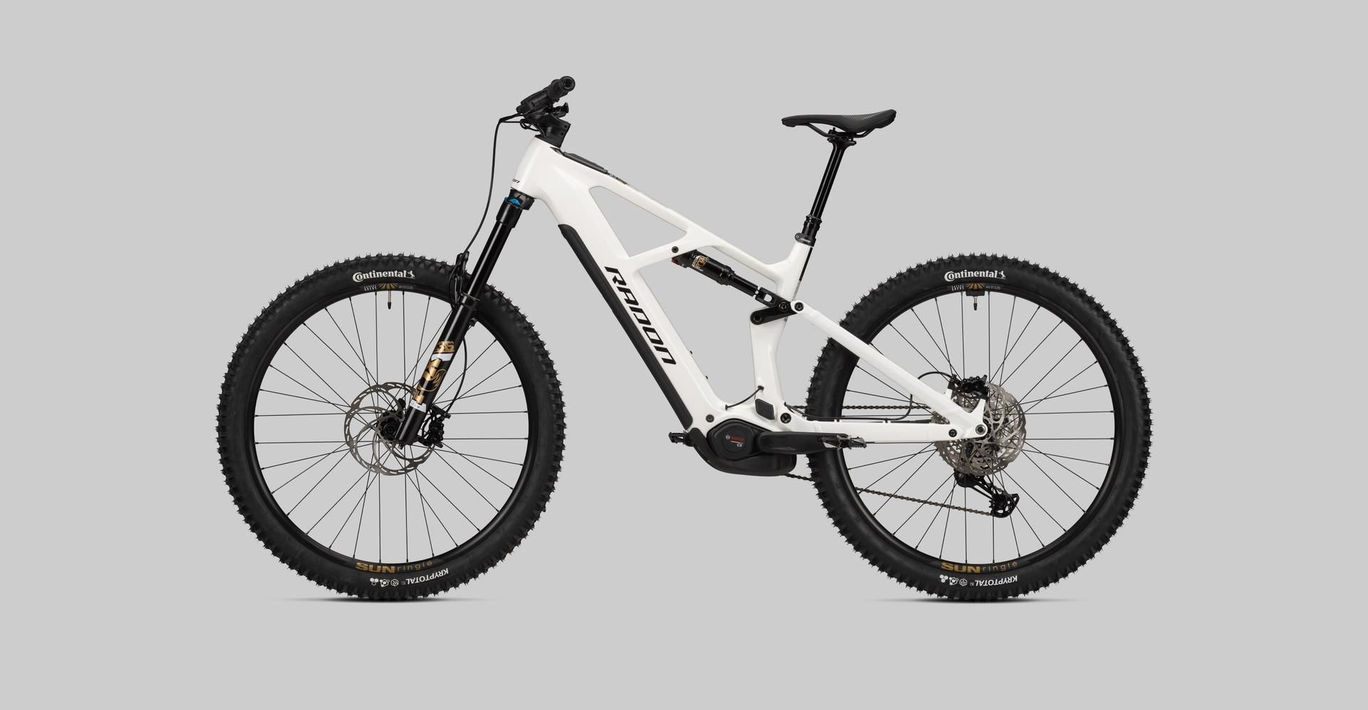 Radon Render 8.0 800 e-MTB, studio view 2