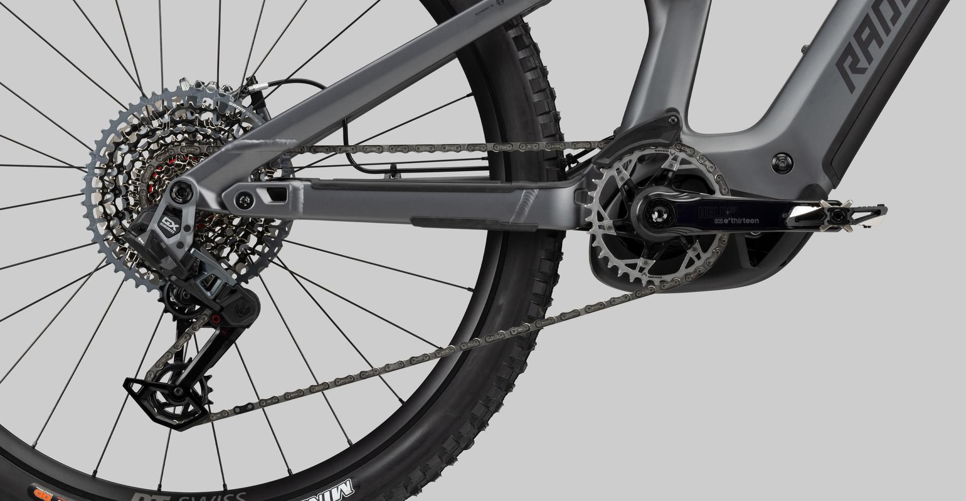 Radon Deft 9.0 800 e-MTB, studio view 2