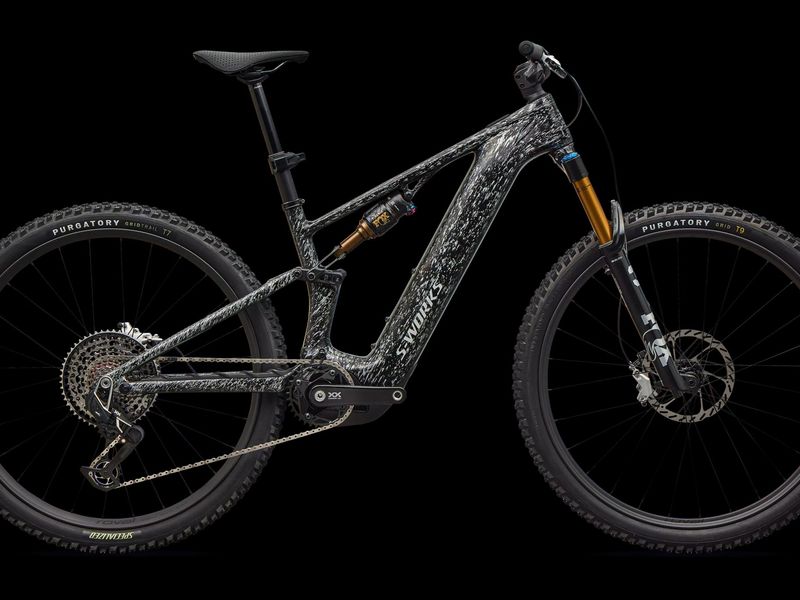 Specialized S-Works Turbo Levo R (FOX, 840 Wh) e-MTB, side view