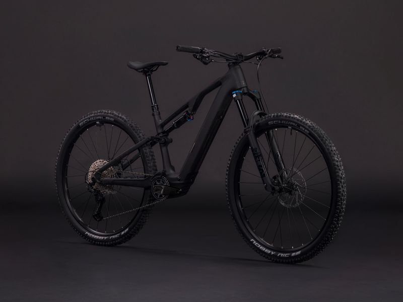 Cube AMS Hybrid ONE44 C:62 Pro 400X e-MTB, studio shot 6