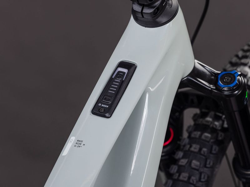 Cube AMS Hybrid ONE44 C:62 Race 400X e-MTB, detail 3