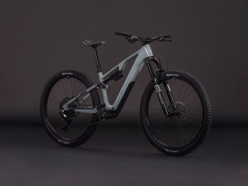 Cube AMS Hybrid ONE44 C:62 Race 400X e-MTB, studio shot 5