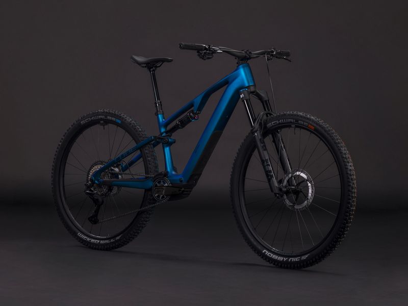Cube AMS Hybrid ONE44 C:68X SLX 400X e-MTB, studio shot 6