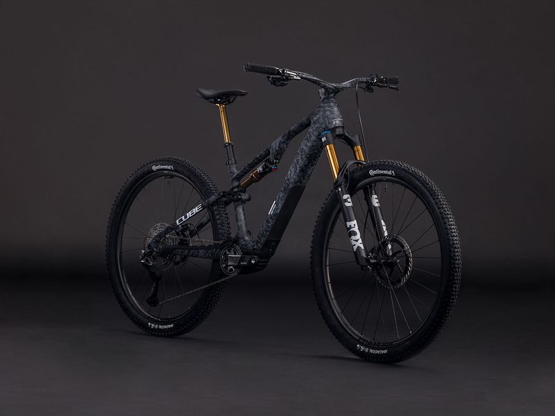 Cube AMS Hybrid ONE44 C:68X SLT 400X e-MTB, studio shot 6