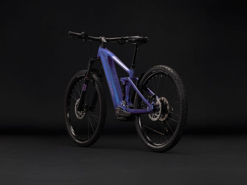 Cube Stereo Hybrid ONE44 Pro 800 e-MTB, studio shot 7