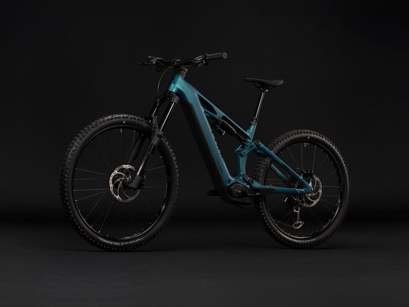 Cube Stereo Hybrid ONE77 HPC Race 800 e-MTB, studio shot 5