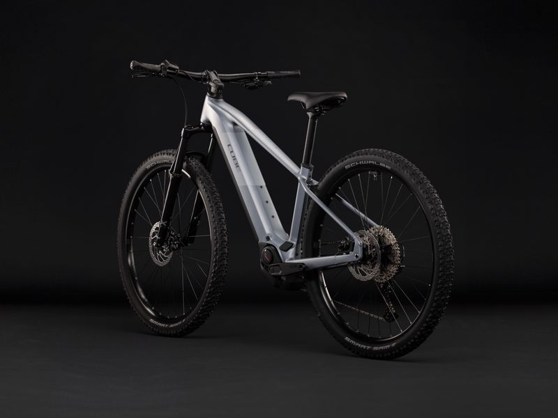 Cube Reaction Hybrid Performance 720 e-MTB, studio shot 5